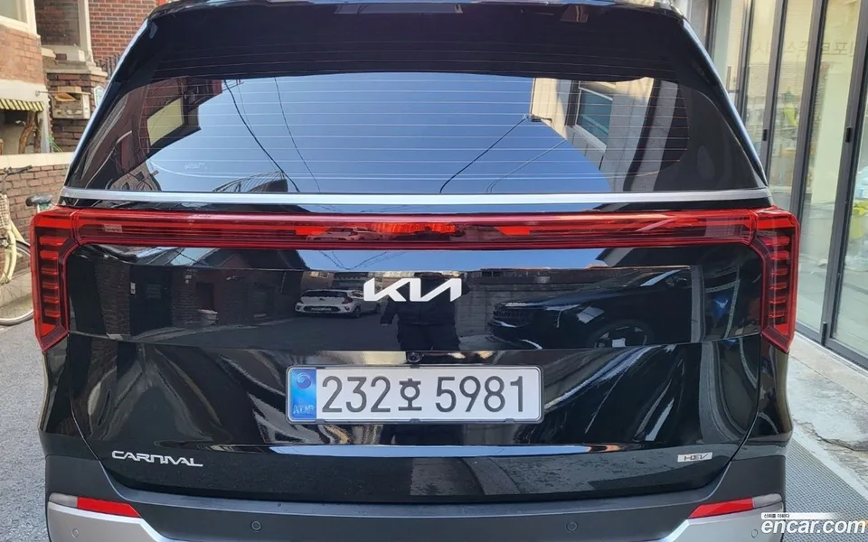 Kia Carnival HEV 9 2025 — миниатюра 4