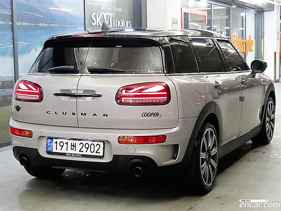 MINI Cooper S Clubman 2022 — миниатюра 4
