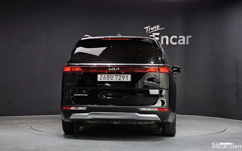 Kia Carnival 9 2022 — миниатюра 4