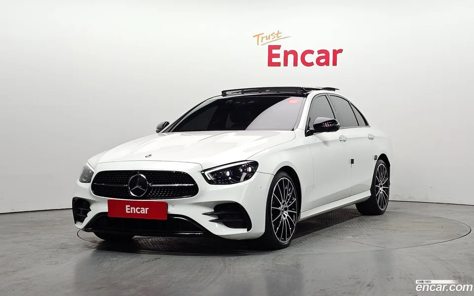 Mercedes-Benz E-Class E350 4MATIC AMG Line 2023 — фото 1, купить с доставкой в Москву