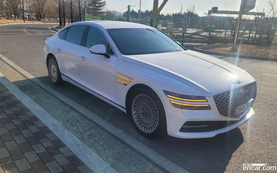 Genesis G80 2.5 AWD 2023 — миниатюра 3