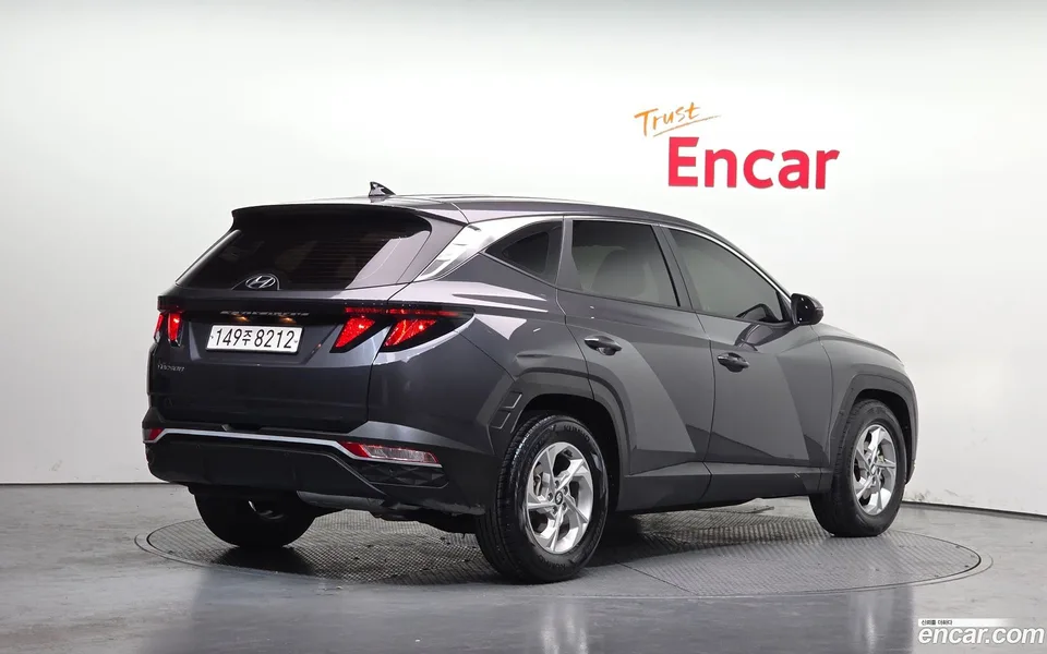 Hyundai Tucson 2.0 2WD 2022 — миниатюра 2