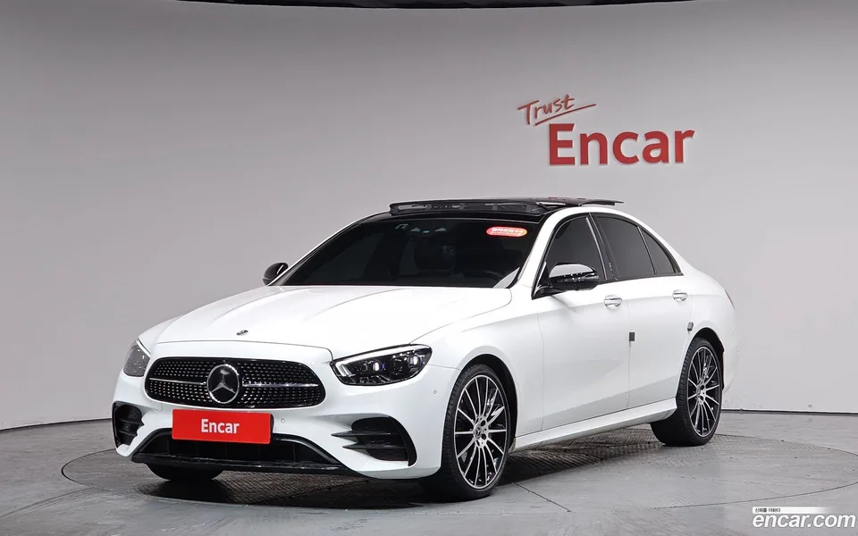 Mercedes-Benz E-Class E350 4MATIC AMG Line 2023 — фото 1, купить с доставкой в Москву
