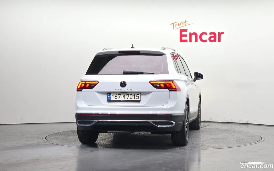 Volkswagen Tiguan 2.0 TDI 2023 — миниатюра 4