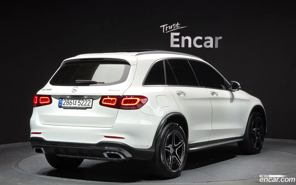 Mercedes-Benz GLC-Class GLC300 4MATIC 2022 — миниатюра 2