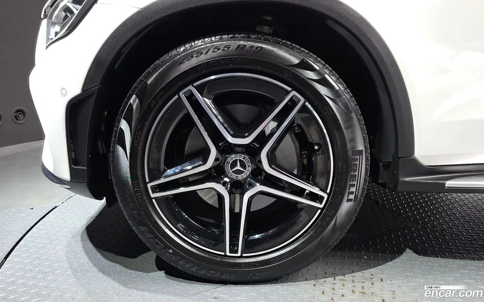 Mercedes-Benz GLC-Class GLC300 4MATIC 2022 — миниатюра 5