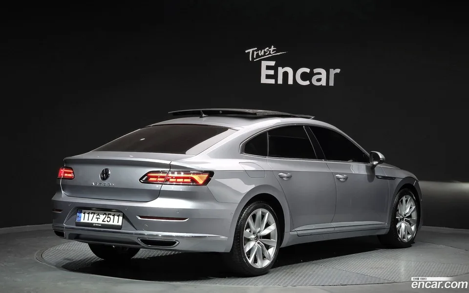 Volkswagen Arteon 2.0 TDI 2023 — миниатюра 2