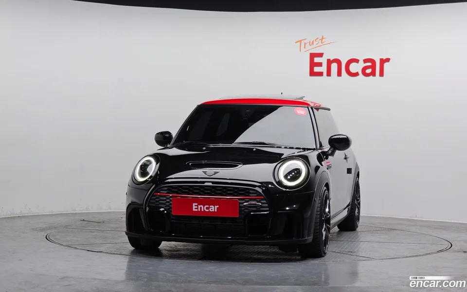 MINI Cooper S JCW 2023 — миниатюра 3