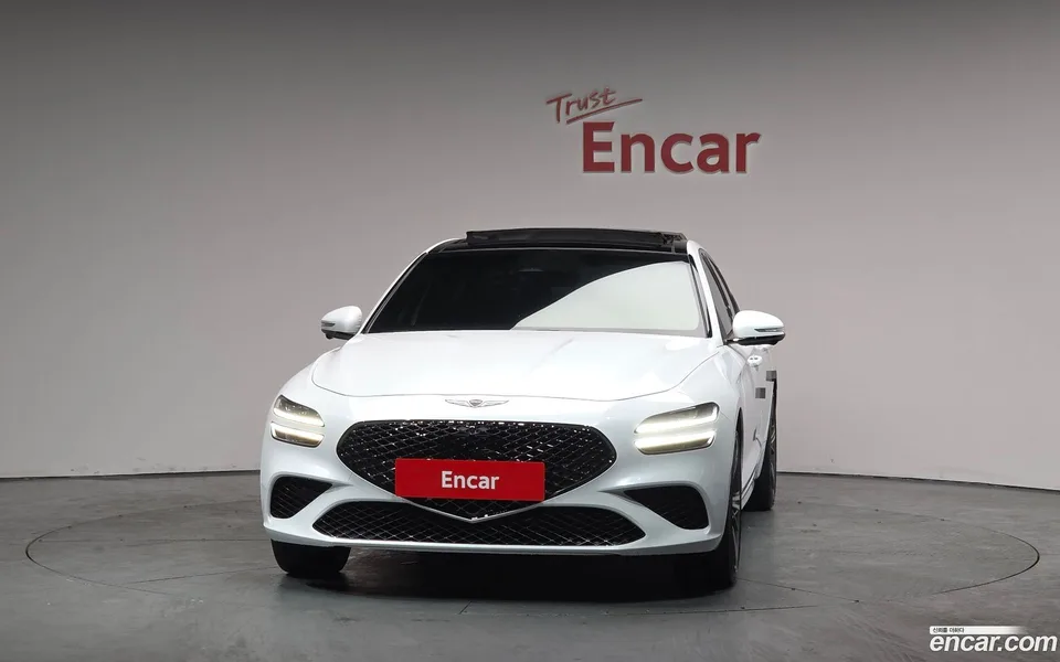 Genesis G70 2.5T 2WD 2023 — миниатюра 3