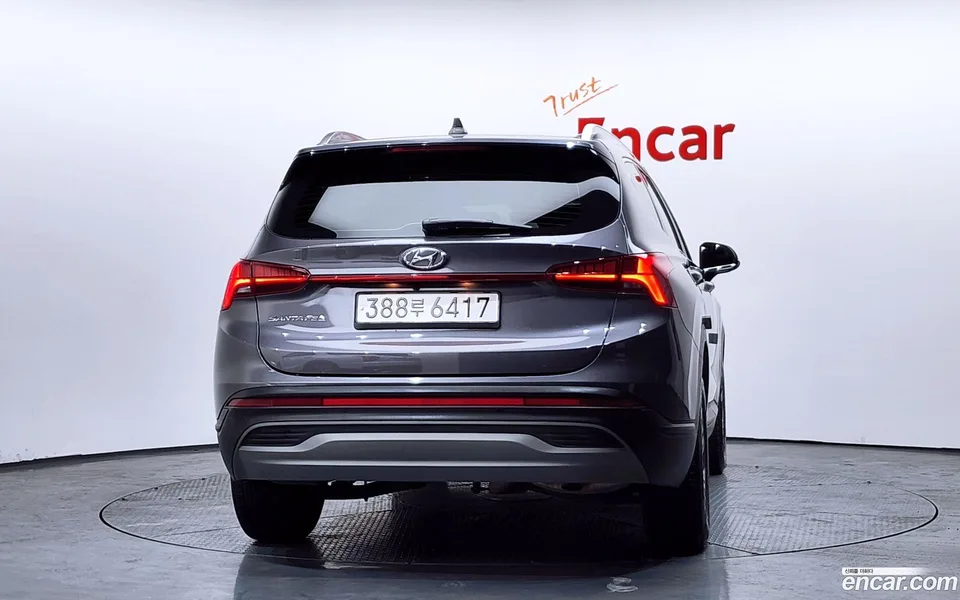 Hyundai SantaFe 2.2 2WD 2022 — миниатюра 4