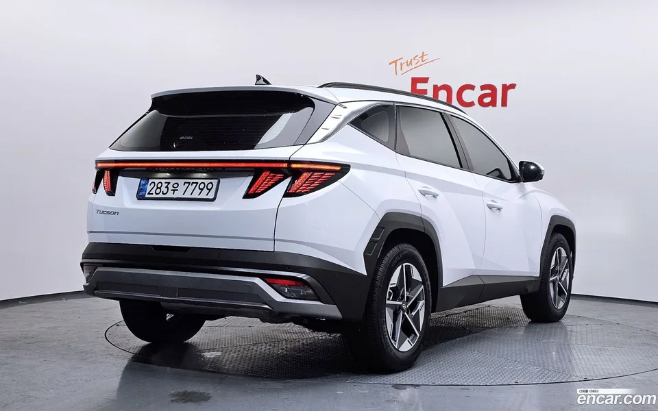 Hyundai Tucson Hybrid NX4 HEV 1.6 2WD 2025 — миниатюра 2