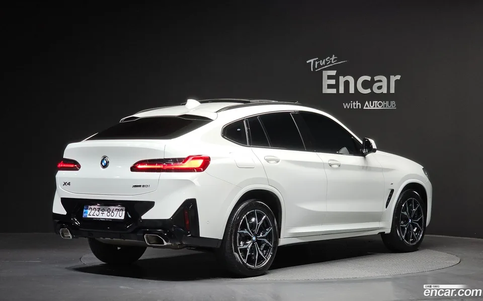 BMW X4 xDrive20i M 2024 — миниатюра 2