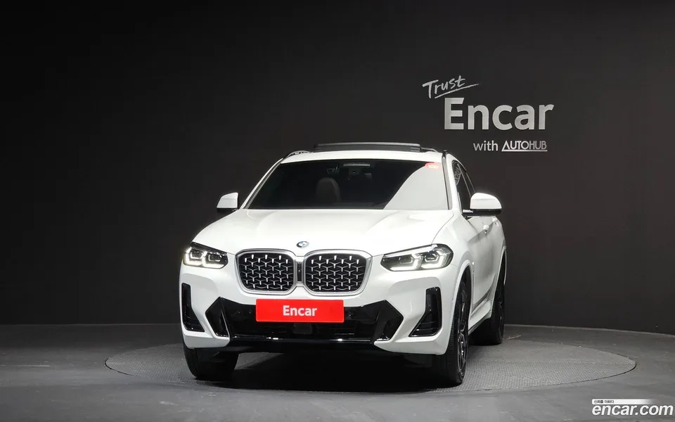 BMW X4 xDrive20i M 2024 — миниатюра 3