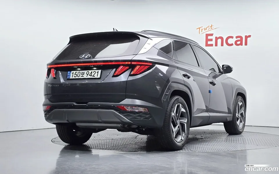 Hyundai Tucson 1.6 2WD 2022 — миниатюра 2