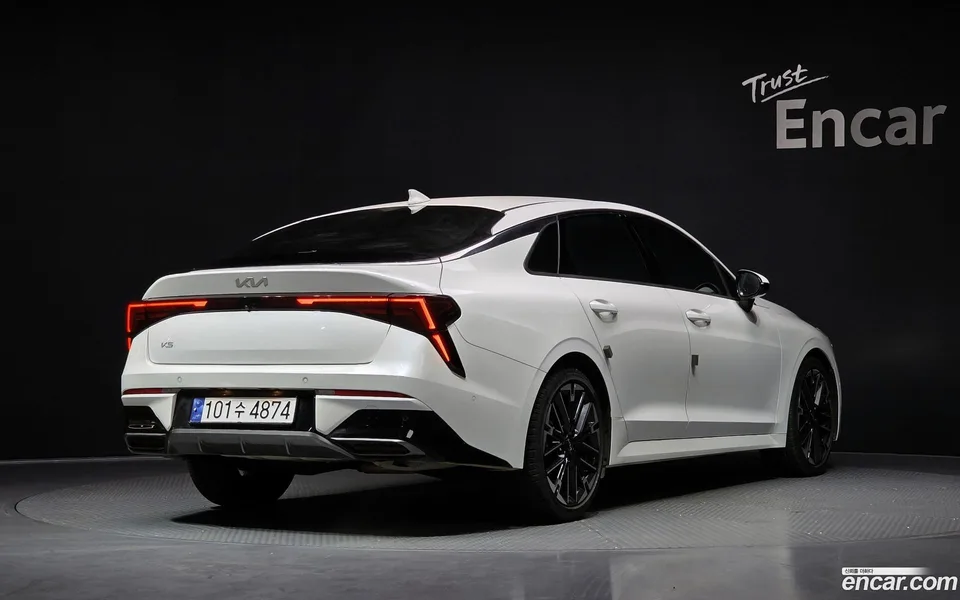 Kia K 5 1.6 2024 — миниатюра 2