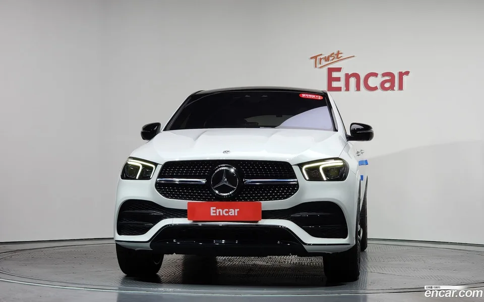 Mercedes-Benz GLE-Class GLE400d 4MATIC 2022 — миниатюра 3