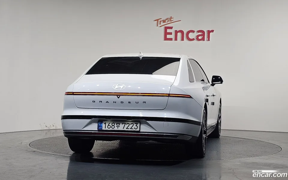 Hyundai Grandeur 2.5 2WD 2023 — миниатюра 4