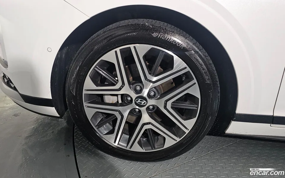 Hyundai Grandeur 2.5 2WD 2023 — миниатюра 5