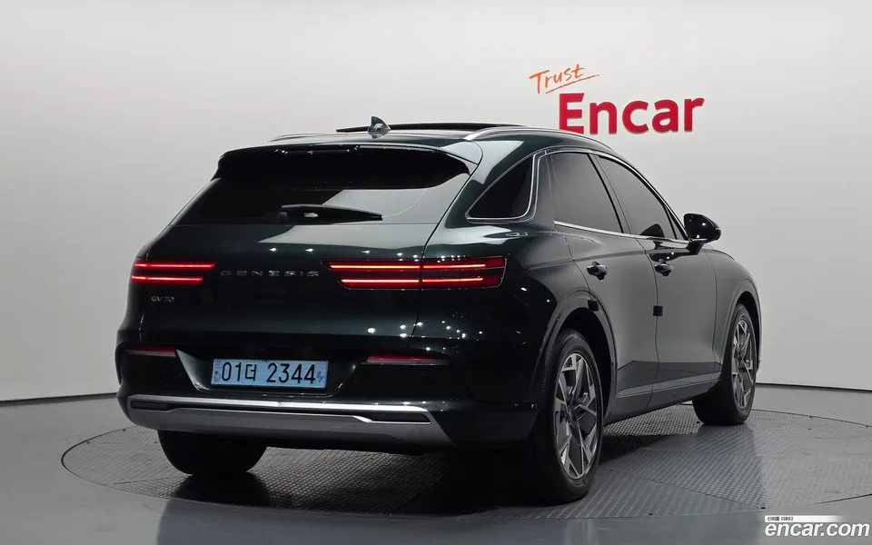 Genesis Electrified GV70 e-AWD 2022 — миниатюра 2