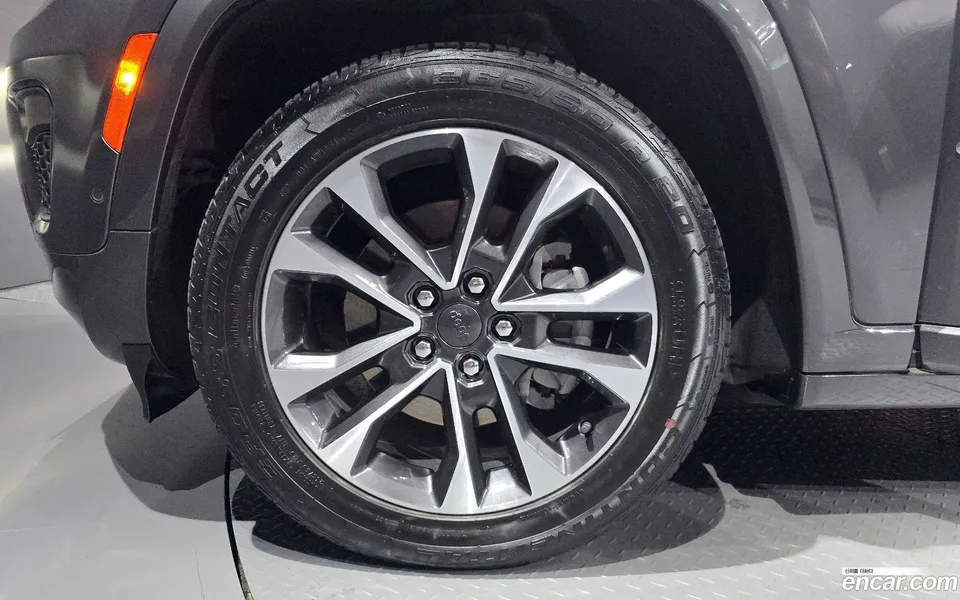 Jeep Grand Cherokee L 3.6 2022 — миниатюра 5