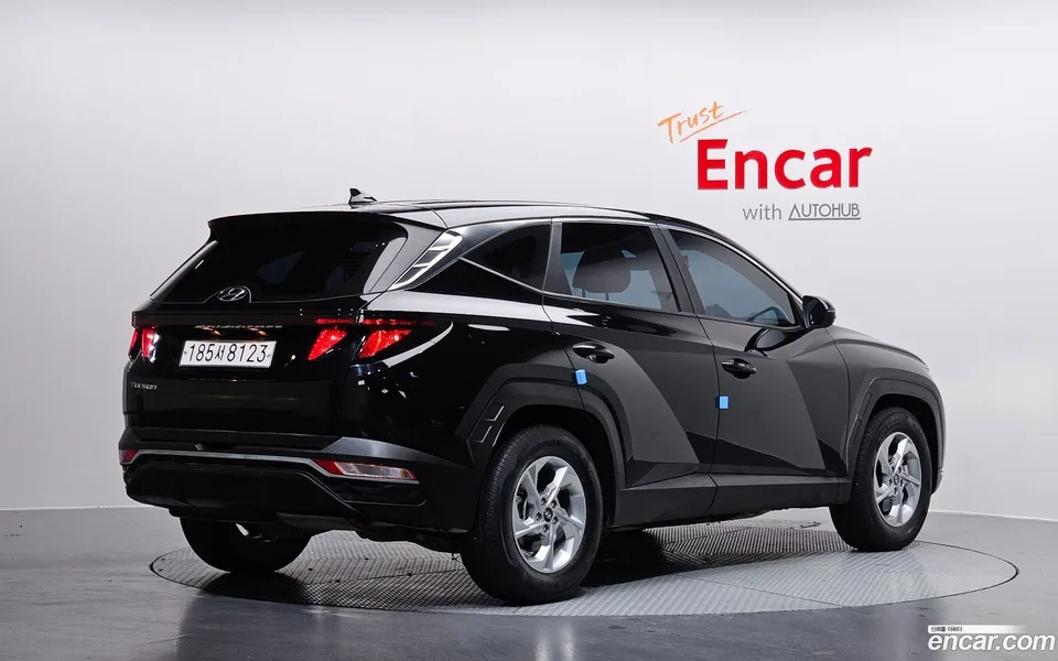 Hyundai Tucson 2.0 2WD 2023 — миниатюра 2