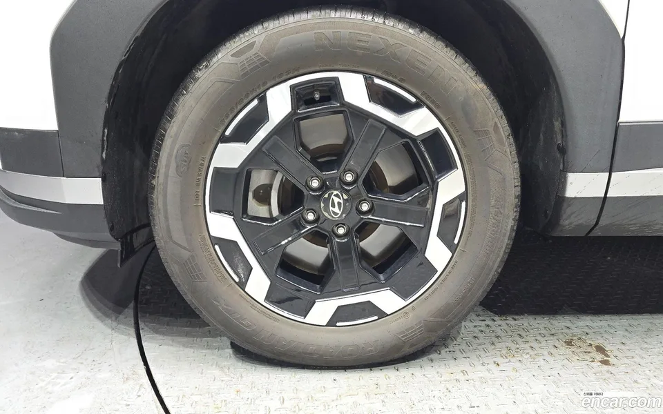 Hyundai Santa Fe 2.5T 2WD 2024 — миниатюра 5