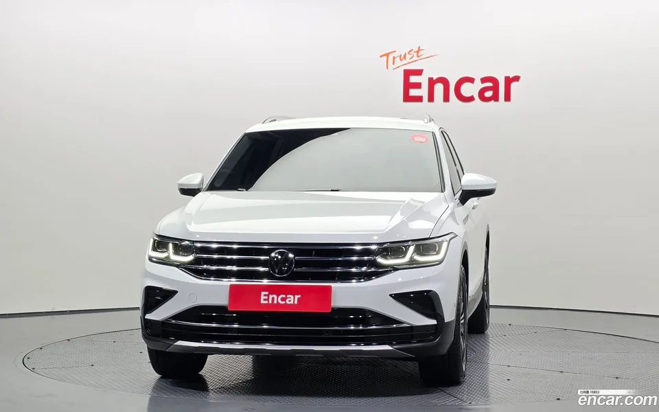 Volkswagen Tiguan 2.0 TDI 2023 — миниатюра 3