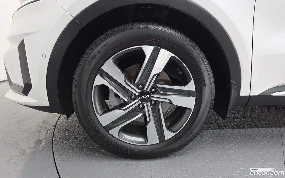 Kia Sorento HEV 1.6 2WD 2022 — миниатюра 5