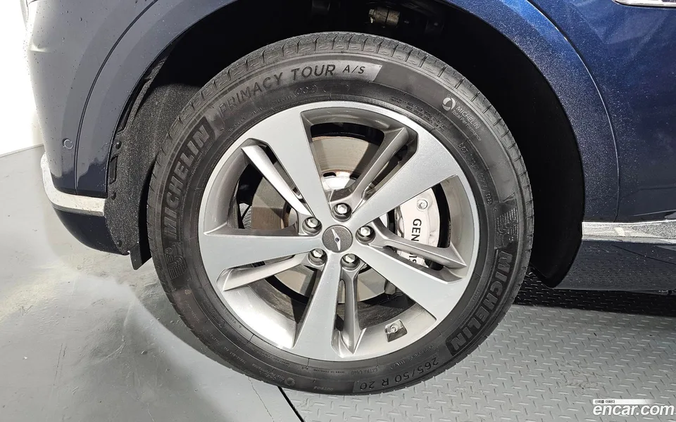 Genesis GV80 2.5T 2WD 2023 — миниатюра 5