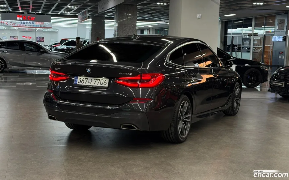 BMW 6 Series GT 620d M 2024 — миниатюра 2