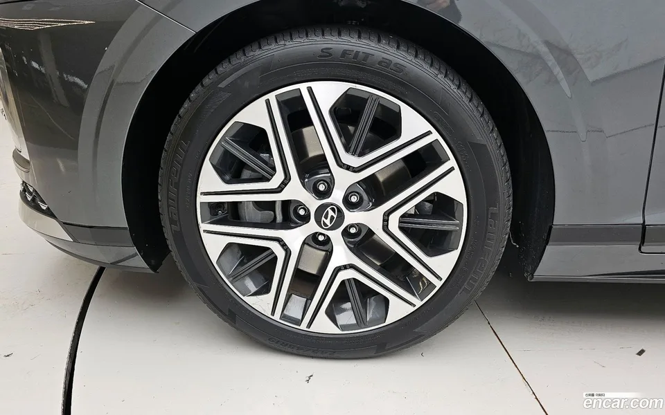 Hyundai Grandeur 3.5 4WD 2023 — миниатюра 5