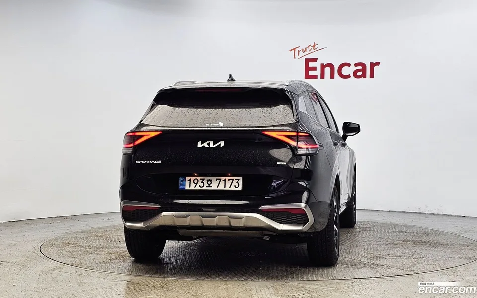 Kia Sportage Hybrid 4WD 2022 — миниатюра 4