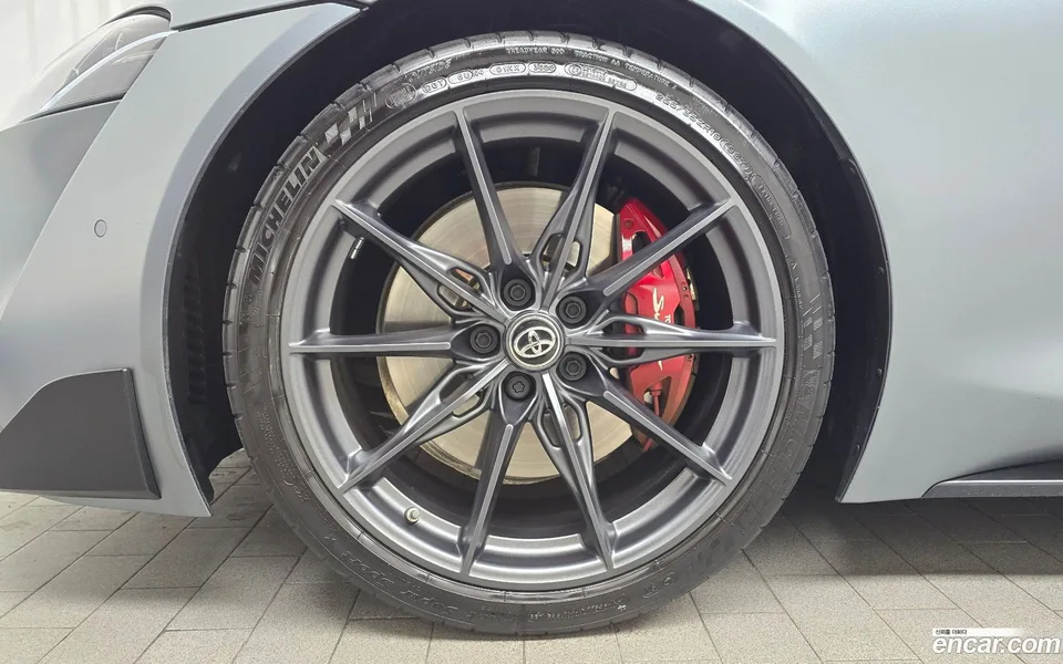 Toyota 5 GR 3.0 2023 — миниатюра 5