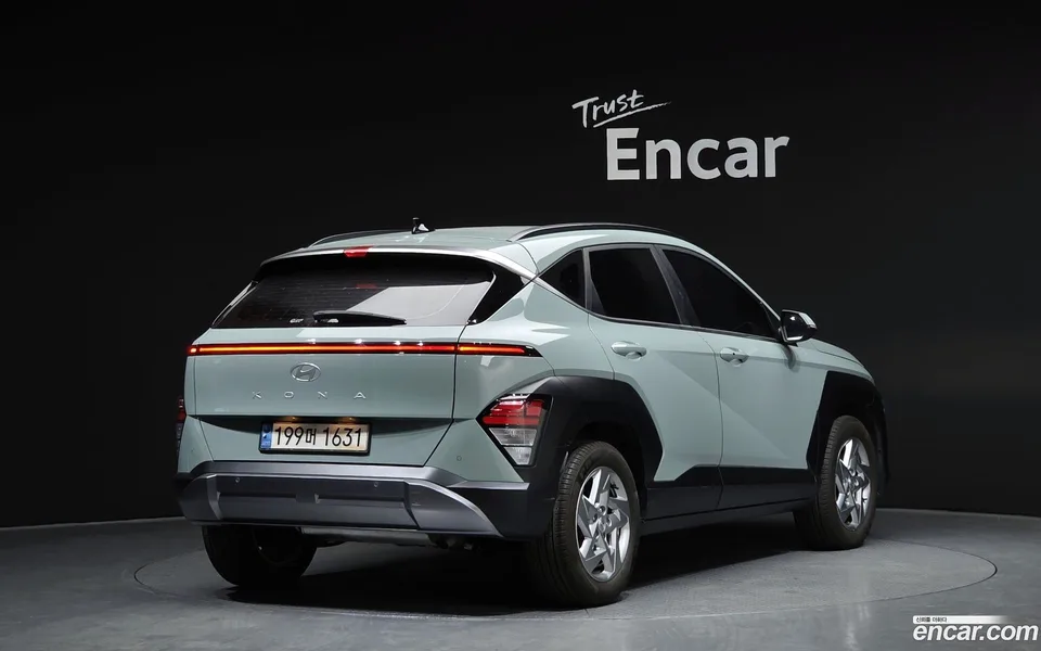 Hyundai Kona Hybrid 2023 — миниатюра 2