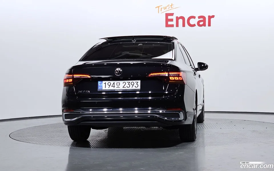 Volkswagen Jetta 1.5 TSI 2022 — миниатюра 4