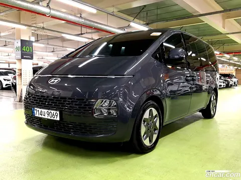 Hyundai Staria 2025 купить в Москве