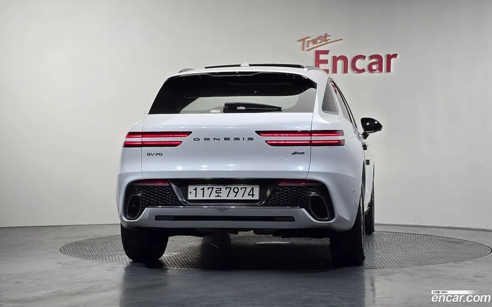 Genesis GV70 2.5T AWD 2022 — миниатюра 4