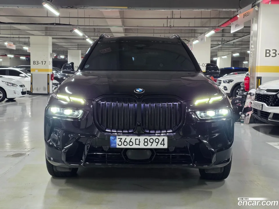 BMW X7 xDrive 40i M 6 2024 — миниатюра 2