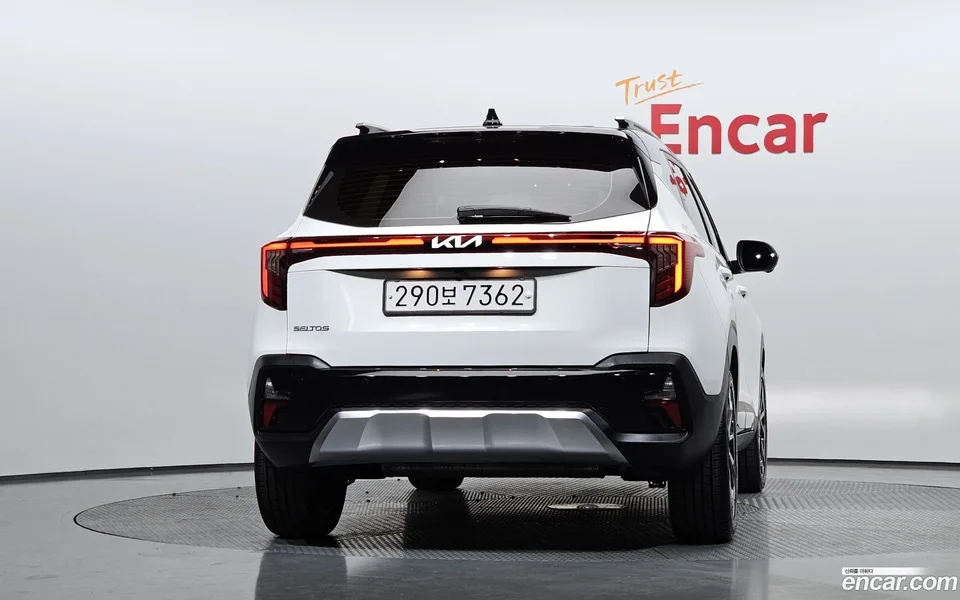 Kia Seltos 1.6 2WD 2024 — миниатюра 4