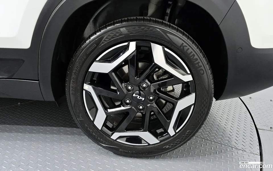Kia Seltos 1.6 2WD 2024 — миниатюра 5