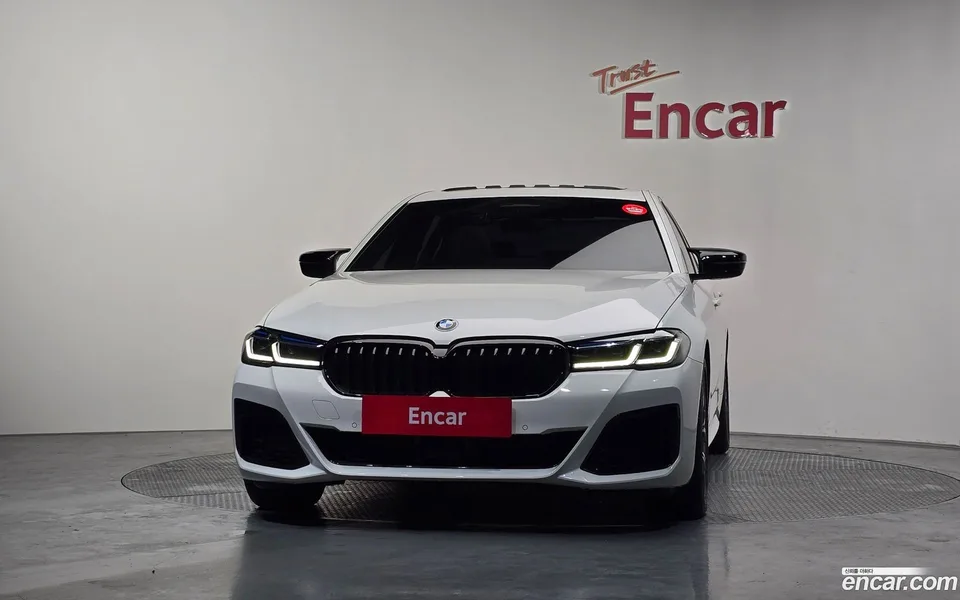 BMW 5 Series 530i M 2023 — миниатюра 3