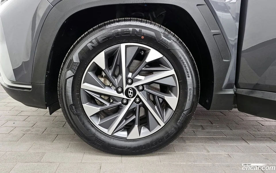 Hyundai Tucson 2.0 2WD 2022 — миниатюра 5