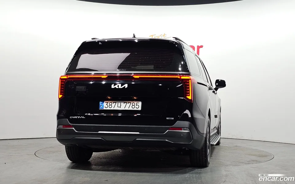 Kia Carnival HEV 7 2024 — миниатюра 4