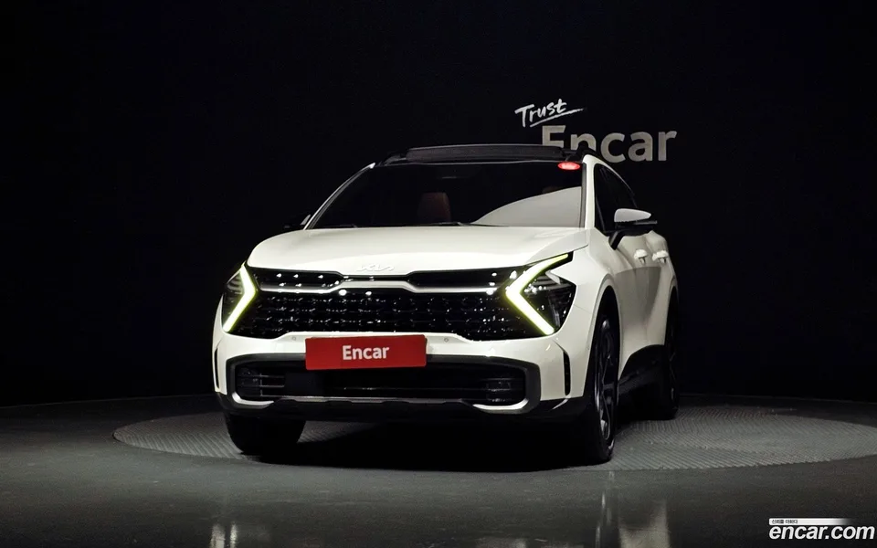 Kia Sportage Hybrid 2WD 2022 — миниатюра 3