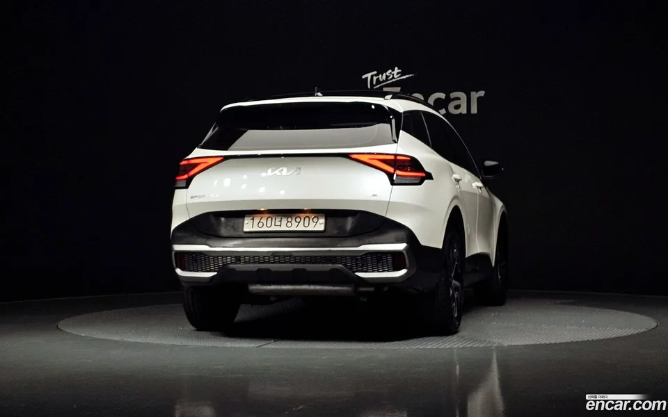 Kia Sportage Hybrid 2WD 2022 — миниатюра 4