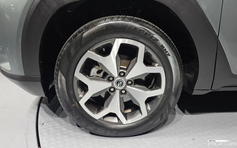 KG Mobility Torres 1.5 2WD 2023 — миниатюра 5