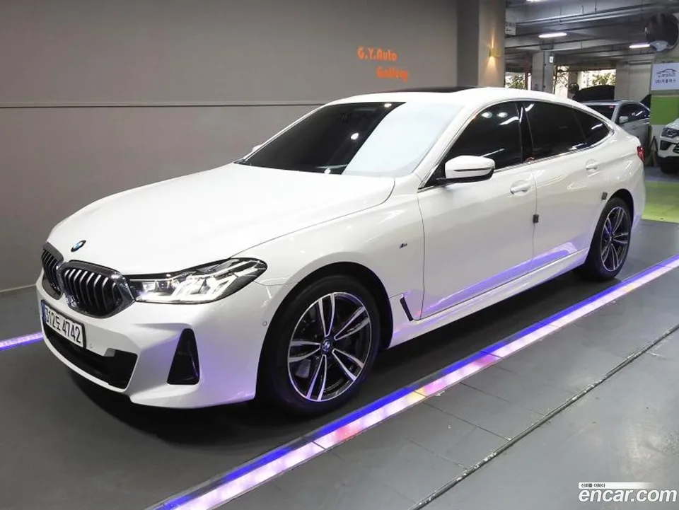 BMW 6 Series GT 620d M 2022 — миниатюра 3