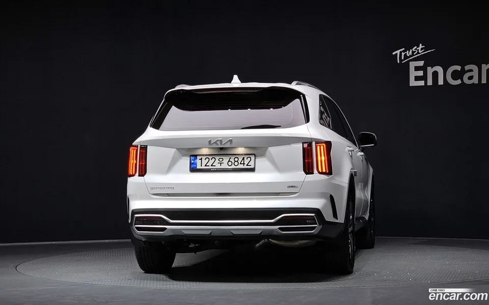 Kia Sorento HEV 1.6 2WD 2022 — миниатюра 4