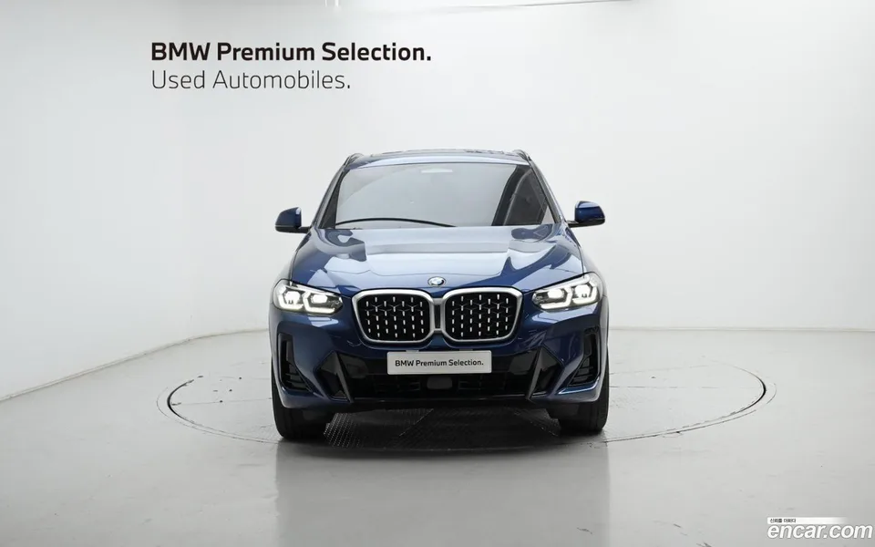 BMW X4 xDrive20i M 2023 — миниатюра 3