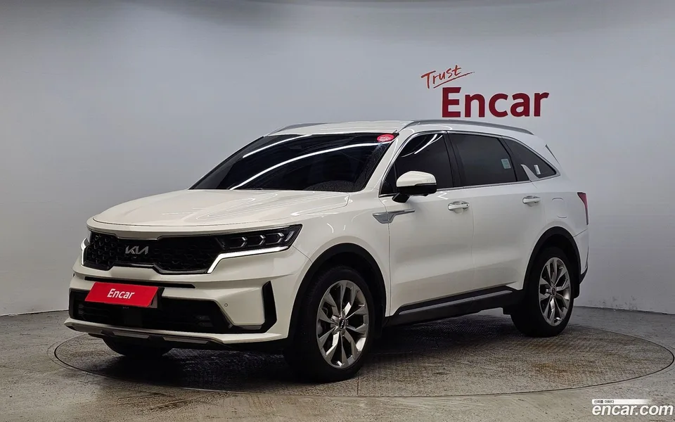Kia Sorento 2.5T 4WD 2022 — фото 1, купить с доставкой в Москву